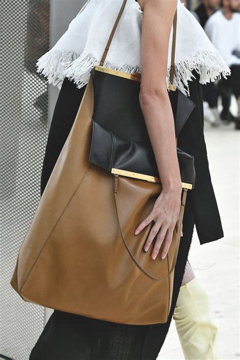 Celine Céline 2018 Clasp Cabas 